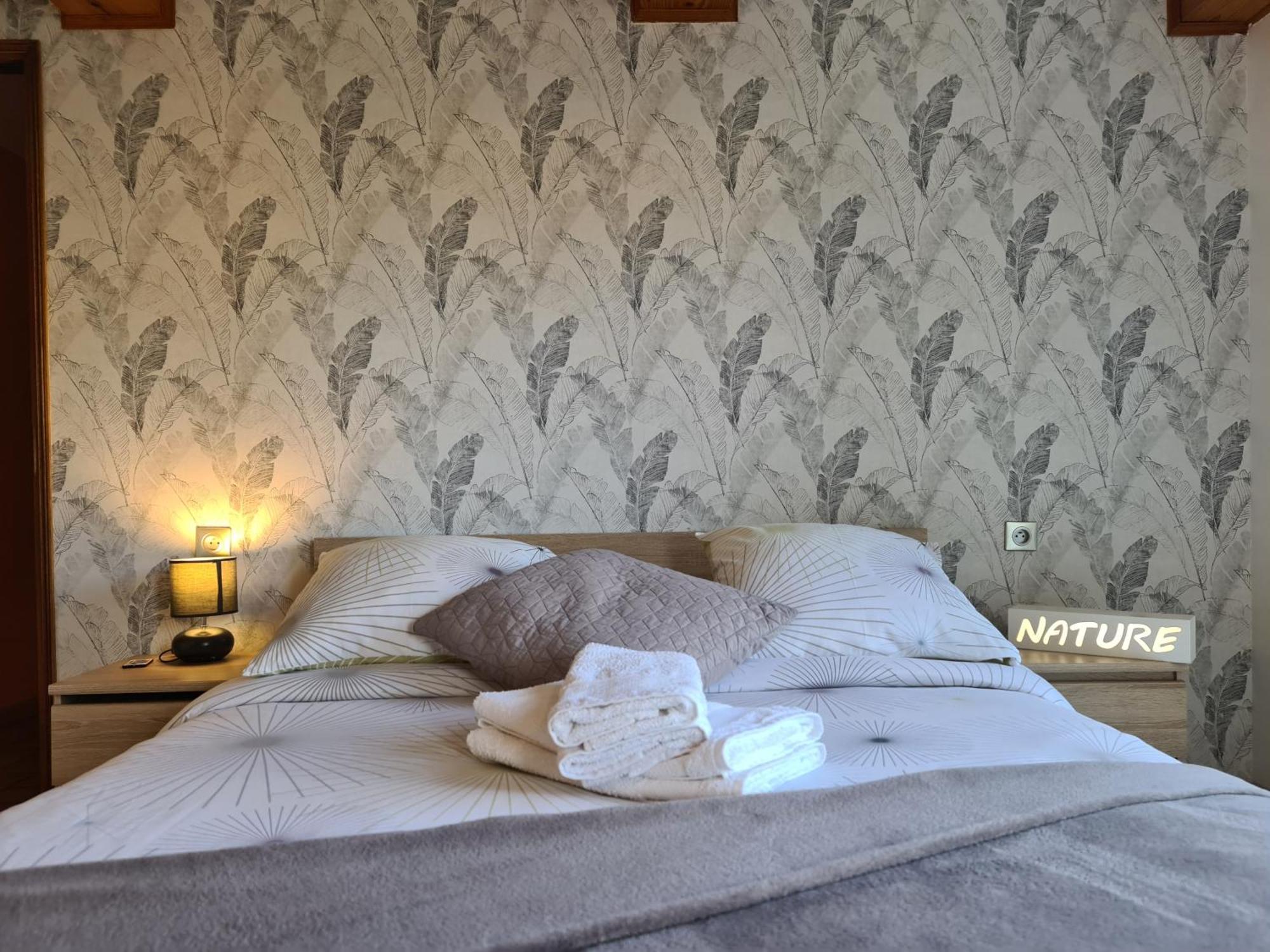 Agreable Maison 4 Etoiles Au Calme ปอร์ต-เลส์-วาลองซ์ ภายนอก รูปภาพ